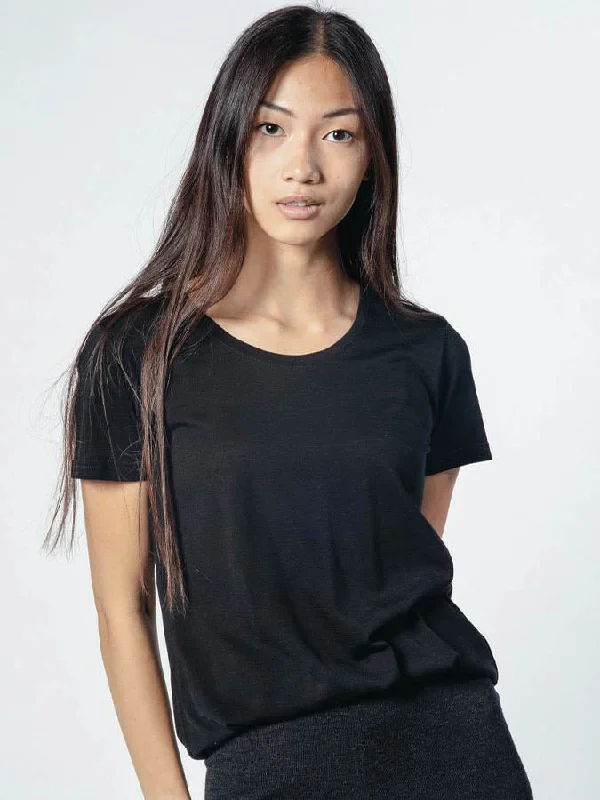 Base One Tee Women