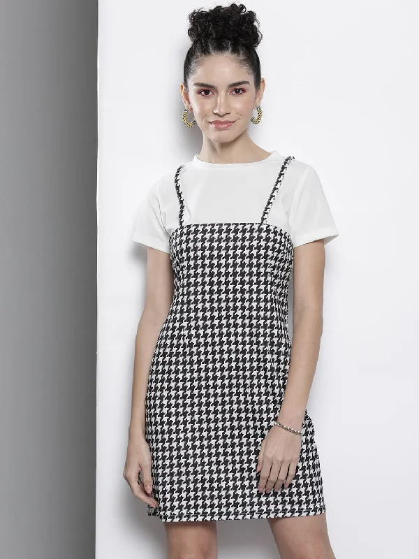 Women Black & White Geo Knit Mock Dungaree Dress